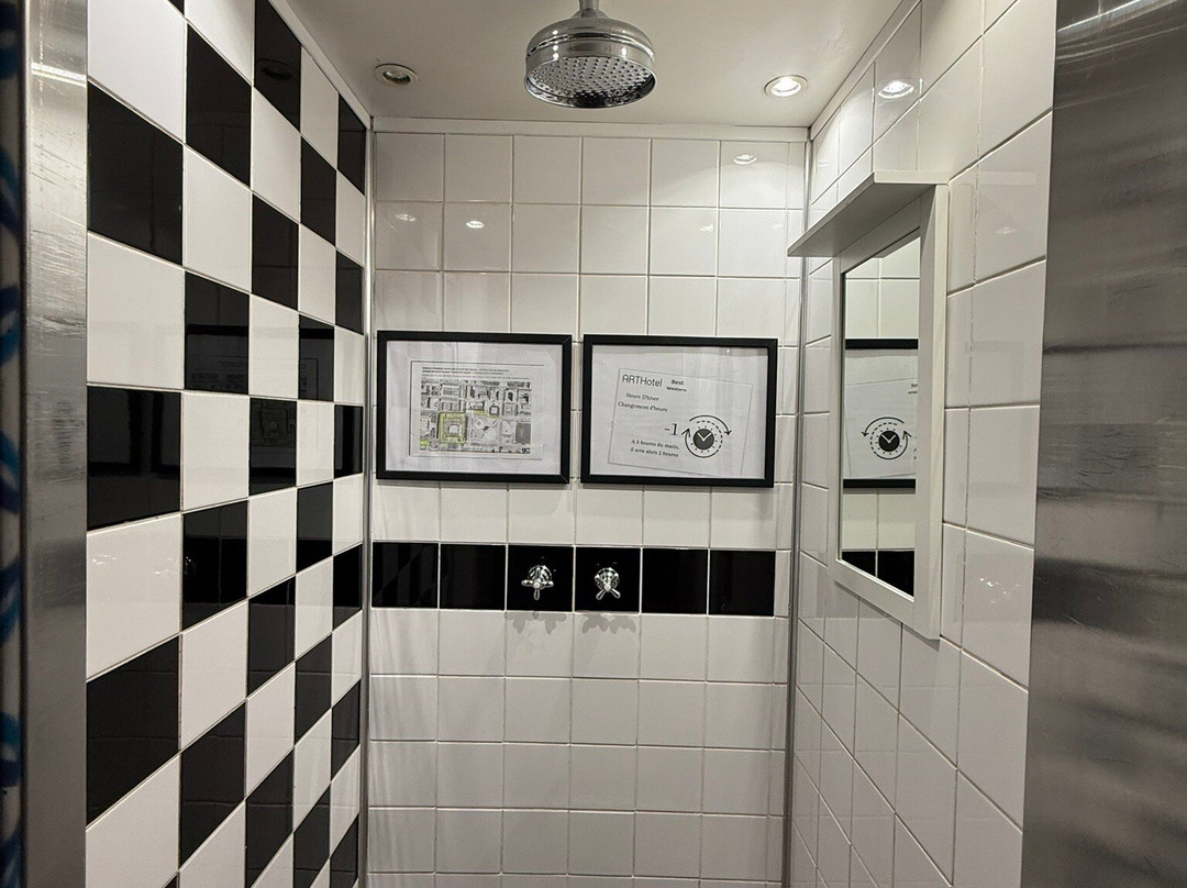 贝斯特韦斯特阿特酒店主图