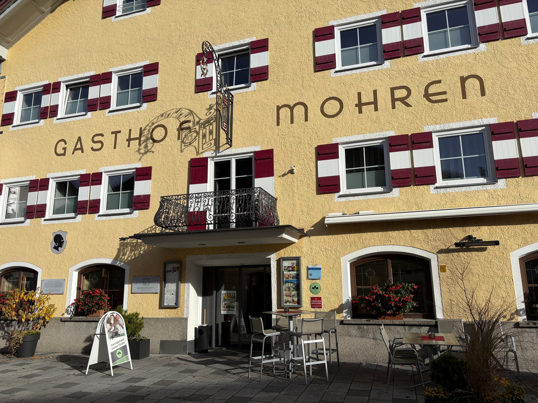 苏姆莫伦酒店主图