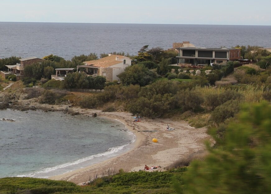Plage de Cala di Furnellu-Corbara必去景点