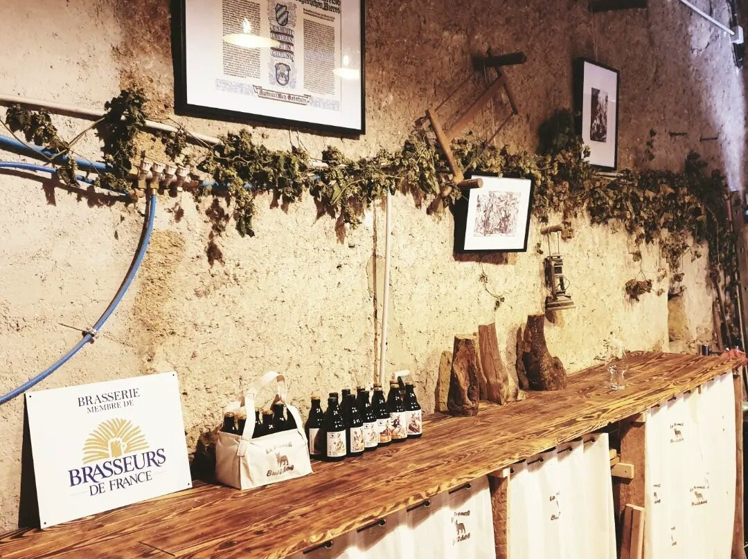 La French Bulldog-Lambesc必去景点