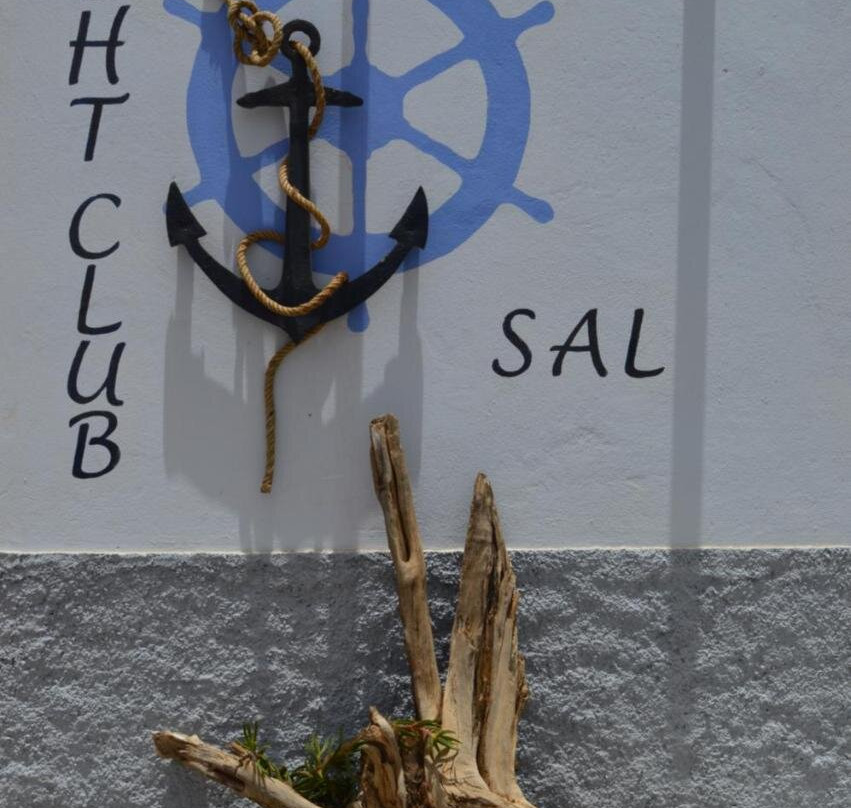 Yacht Club Sal主图