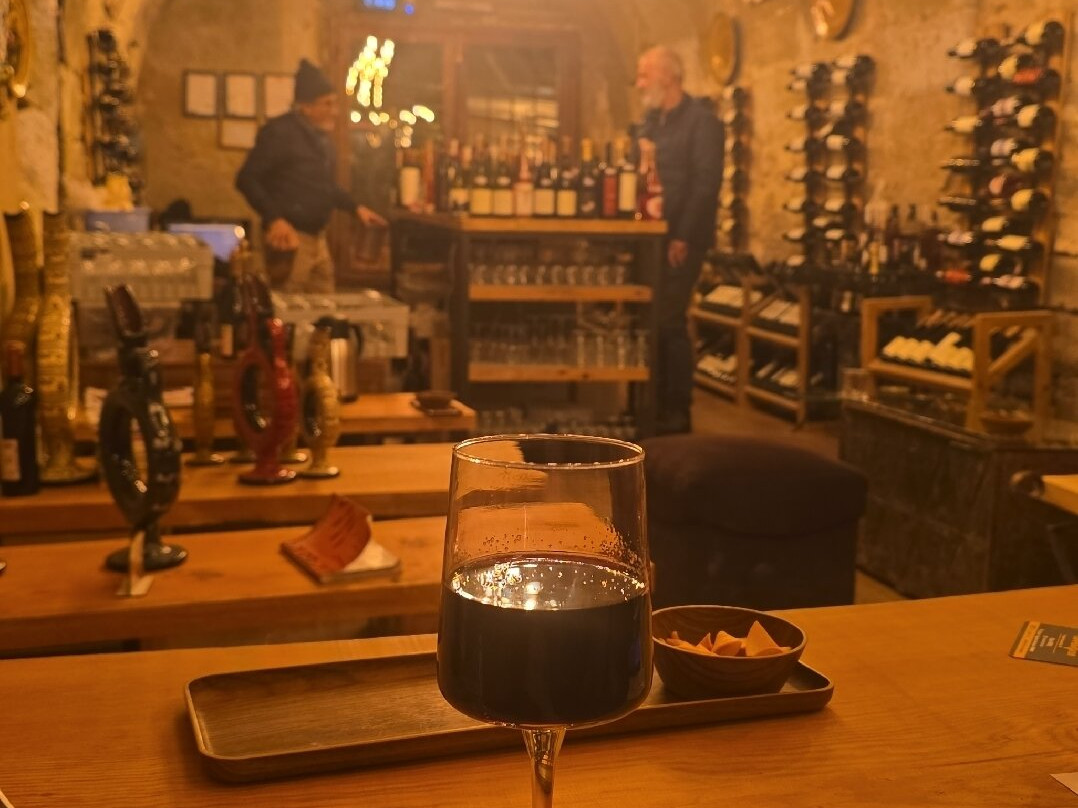 Vinodocia Wine & Art House-乌奇萨必去景点