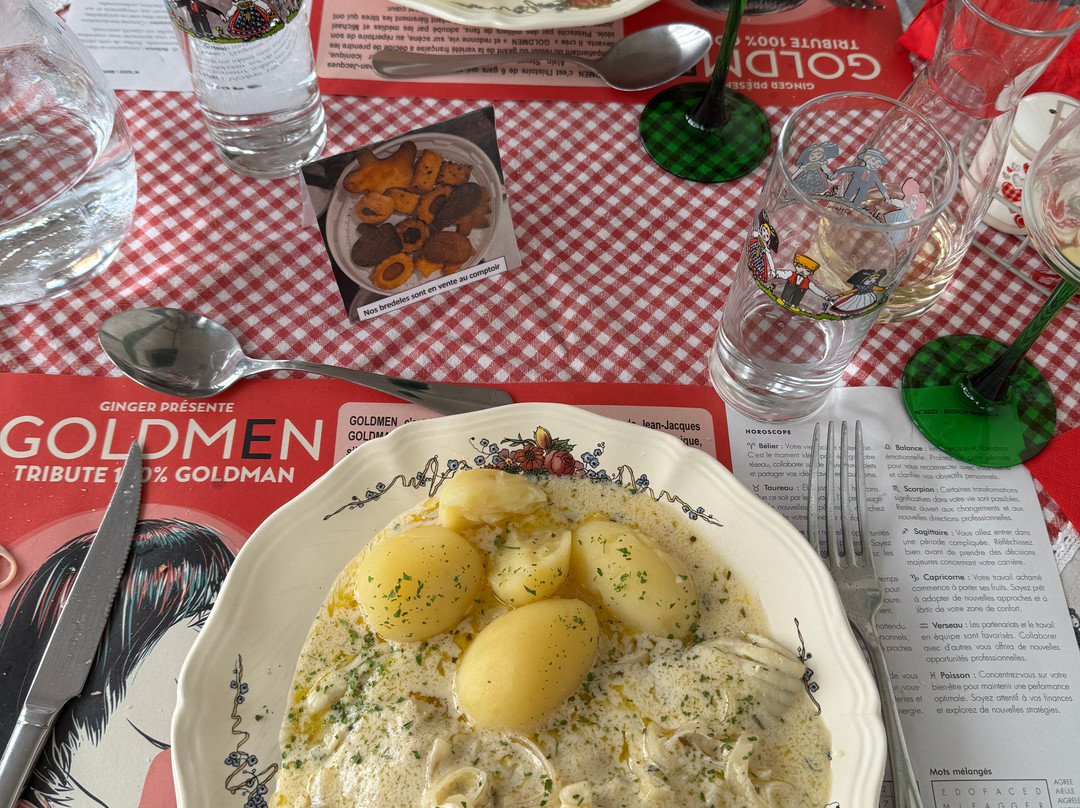 Hôtel-Restaurant le Pommeil主图