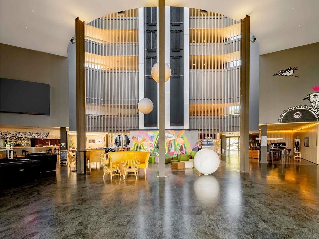 铂尔曼圣保罗瓜鲁柳斯机场主图