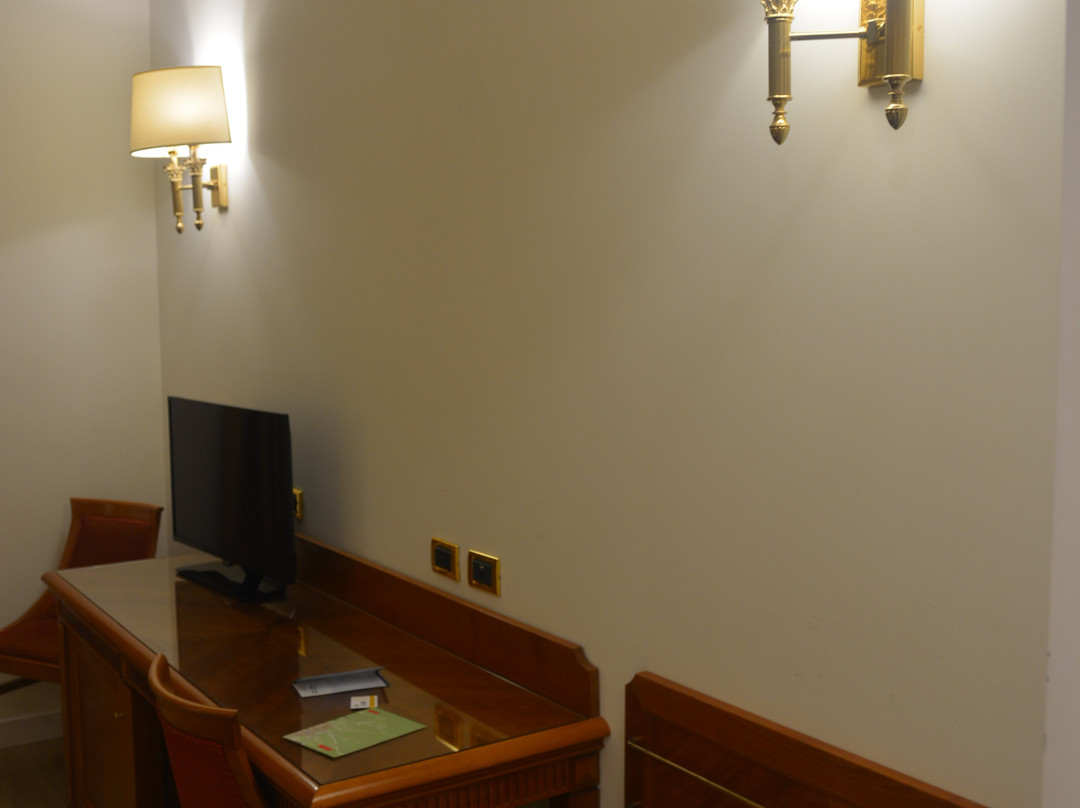 贝斯特韦斯特维泰伯酒店主图