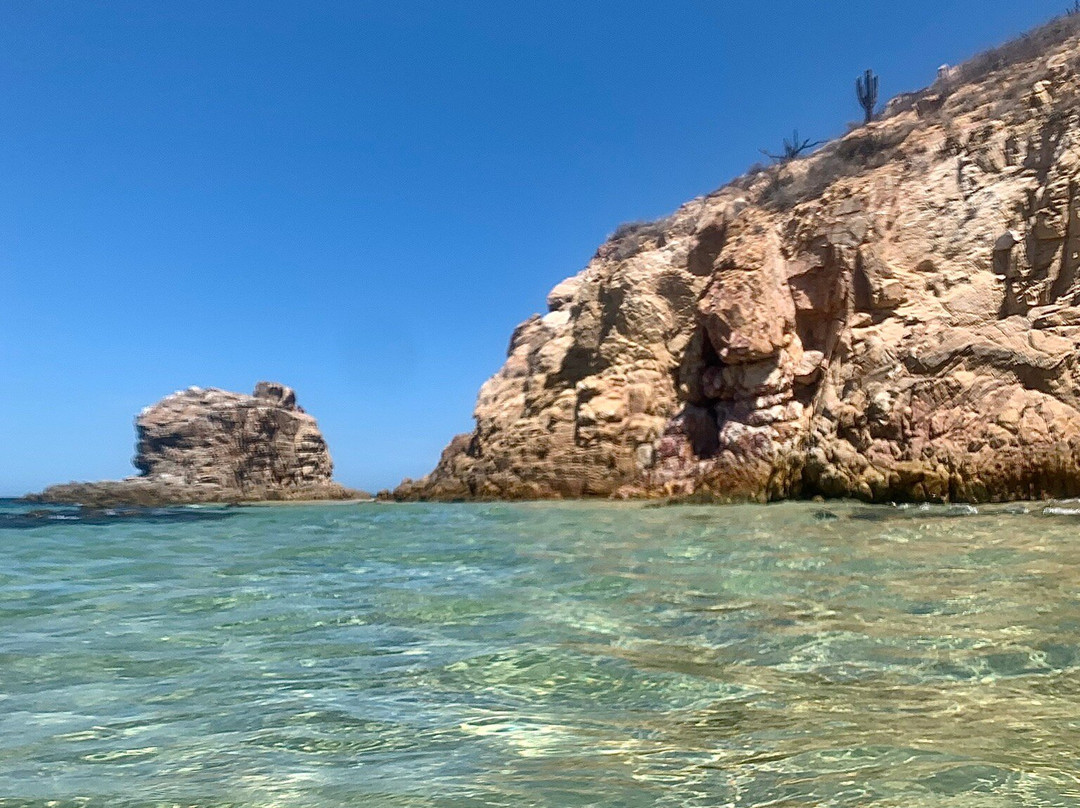 Cannery Beaches-卡波圣卢卡斯必去景点