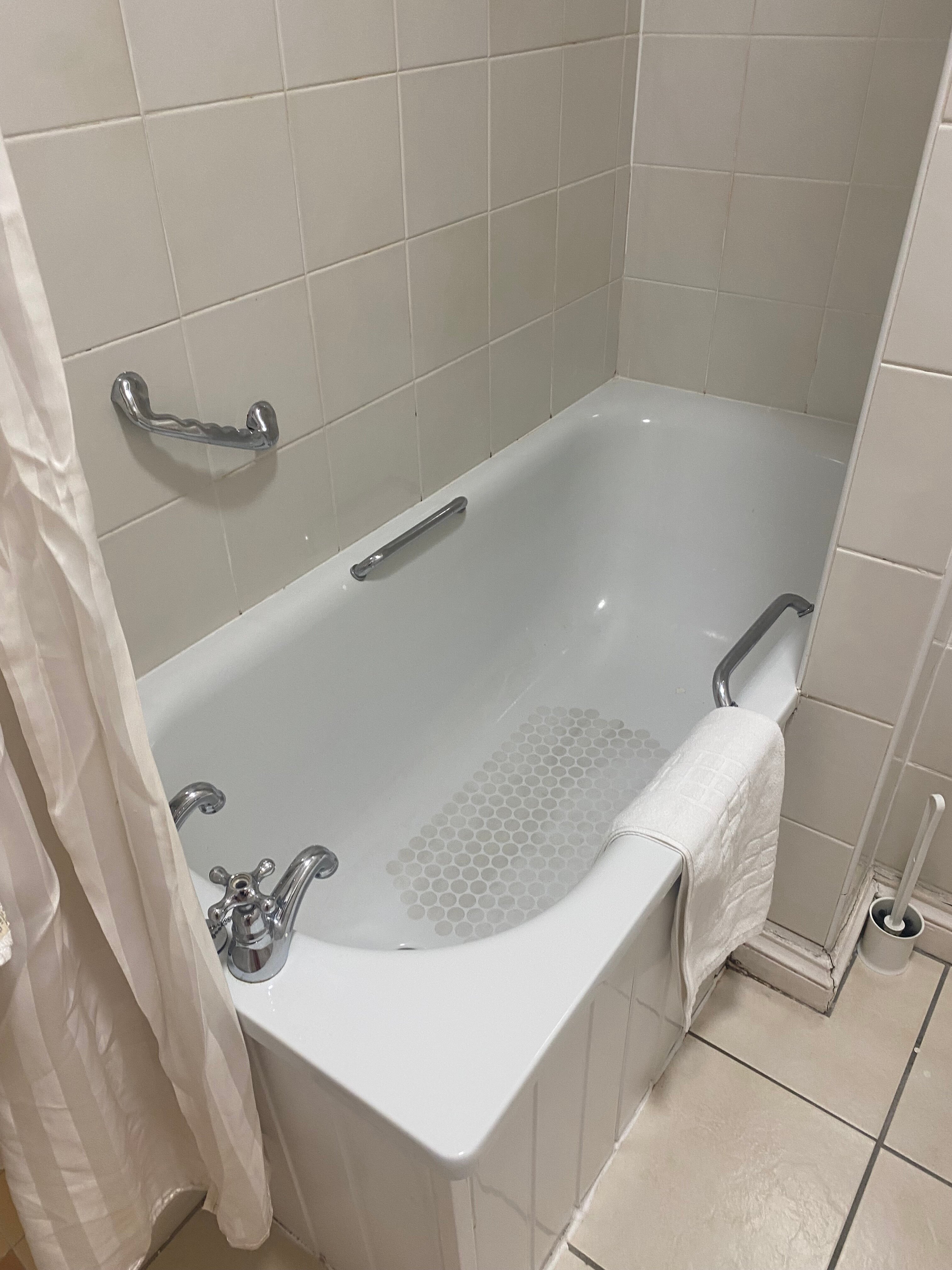 The Regency Hotel Solihull-浴室