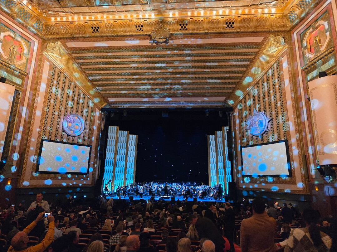 芝加哥歌剧院-芝加哥必去景点