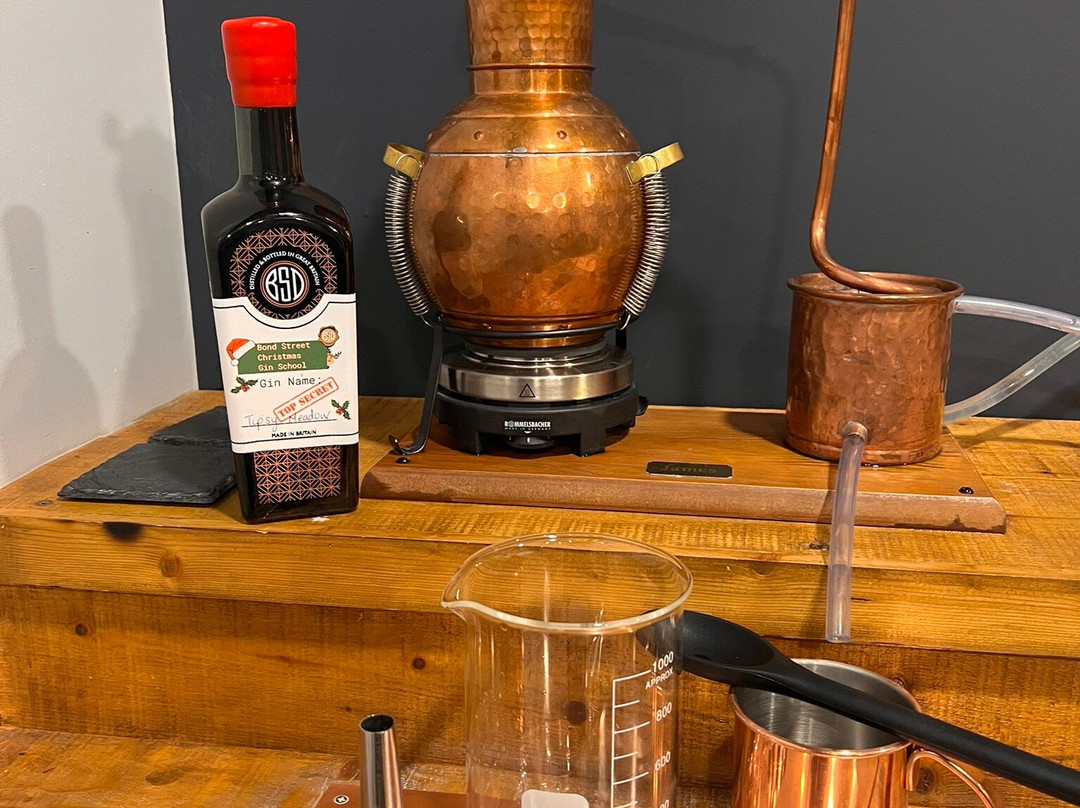 Bond Street Distillery-欣克利必去景点