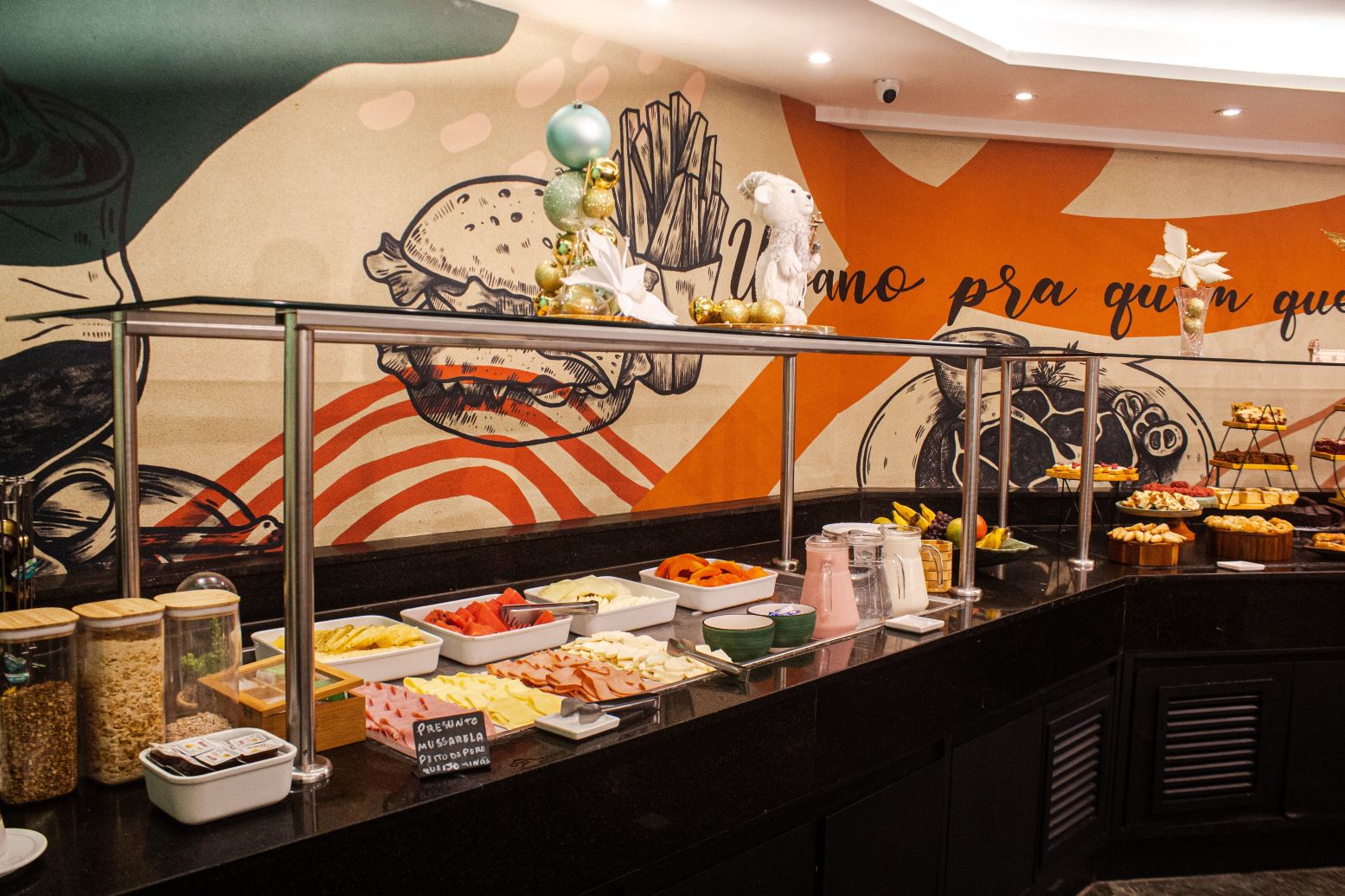 马卡埃皇家城市酒店-餐饮