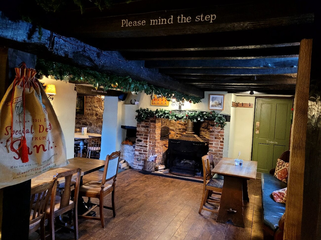 Little Milton酒店住宿-The Coach & Horses Inn