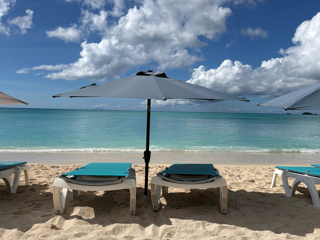 Valley Church Beach-Jolly Harbour必去景点