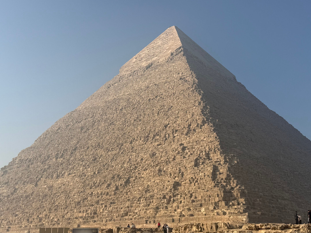 Amazing Cairo local guide - licensed Egyptologist specializing in tours, excursions and sightseeing around Cairo and surrounding areas-开罗必去景点