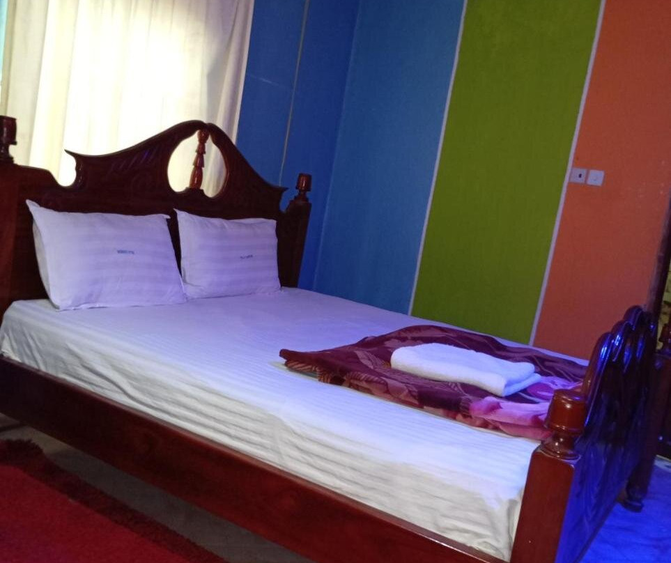 Villa Garbon Safaris Hotel