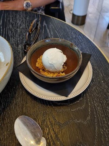 慕尼黑凯宾斯基四季酒店主图