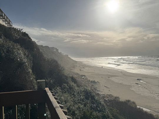 Surfland Hotel主图