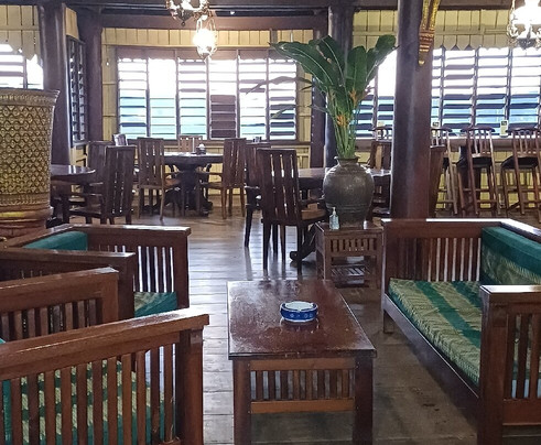 陆地洛格斯洛奇酒店主图