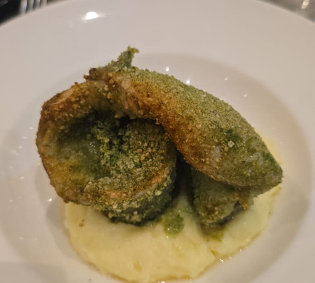 丽兹阿瓜嘉尔梅温泉酒店主图