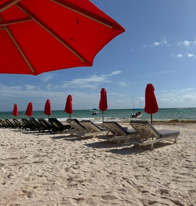 土龙沙滩-阿范特拉斯港必去景点