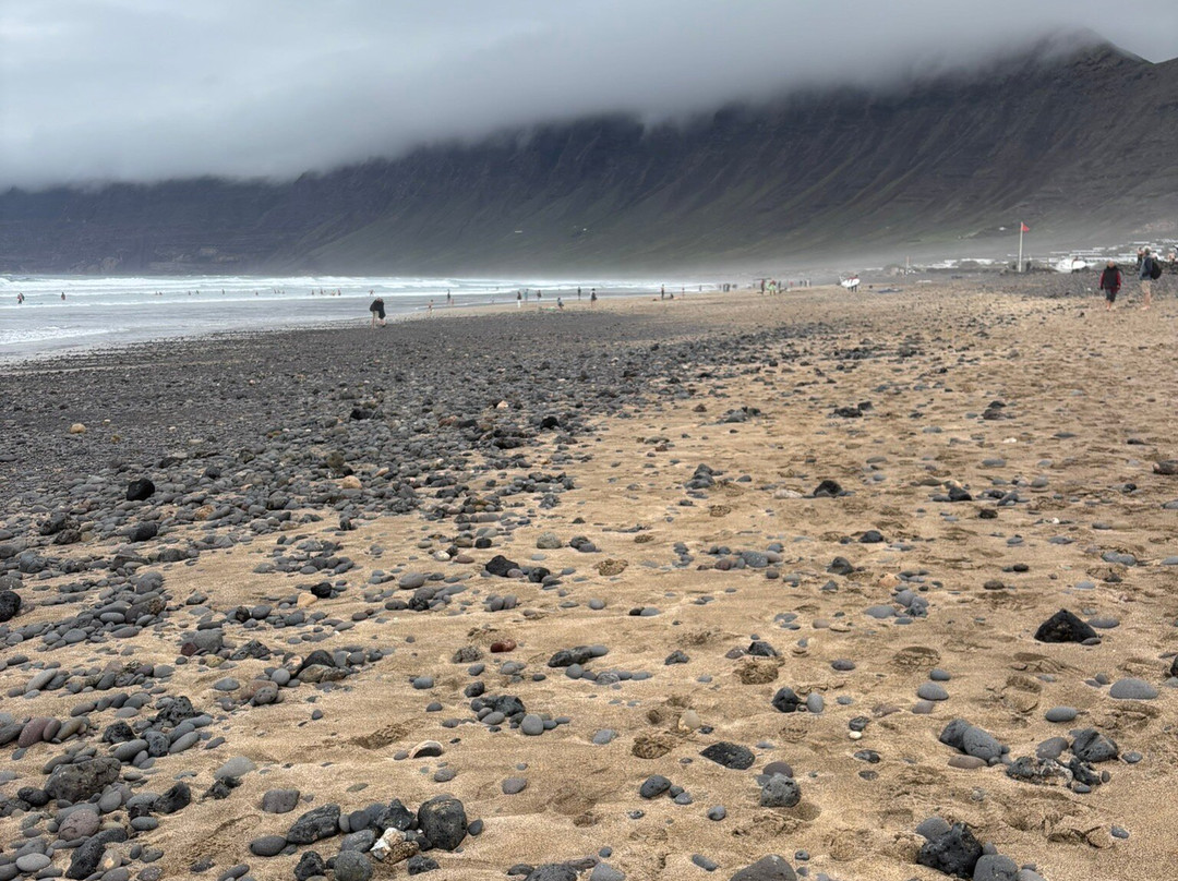 Famara Beach-兰萨罗特必去景点
