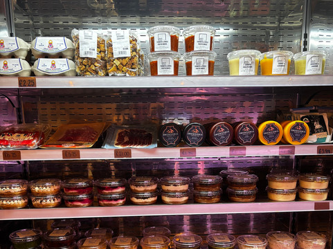 Deli In The Square主图