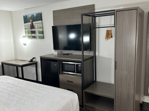 拉格兰奇温德姆速8酒店主图