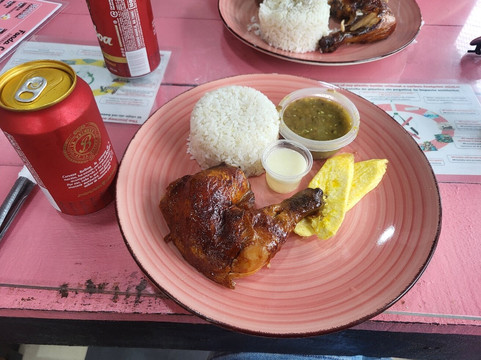 Catina Churrería y Más主图