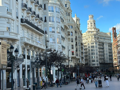 Plaça del Ajuntament-巴伦西亚必去景点