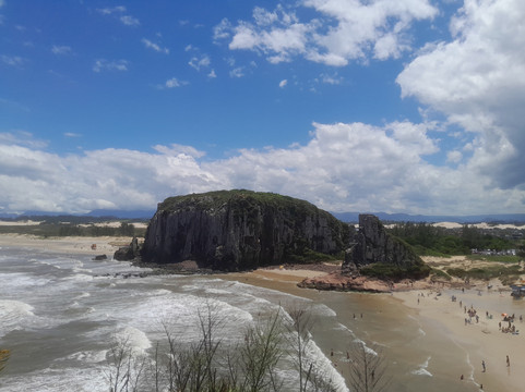 Praia Guarita-Torres必去景点