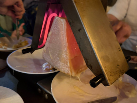 Les Tables De L'ours