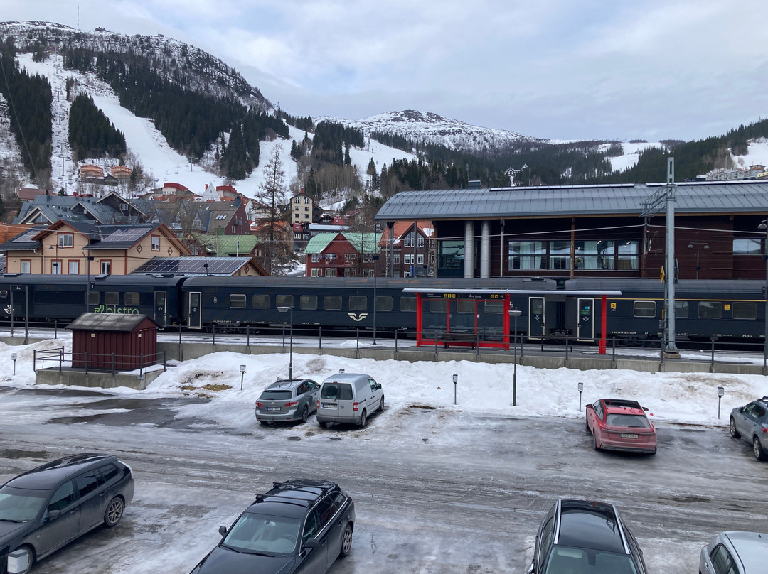 阿尔假日俱乐部酒店主图