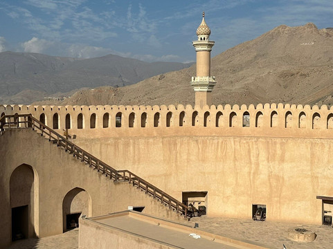 尼日瓦堡-尼日瓦必去景点