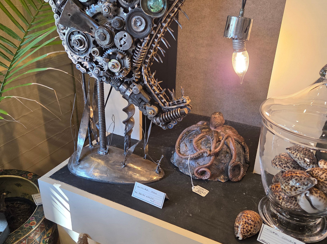 Old State Theatre Antique Mall & Art Gallery-Columbia必去景点