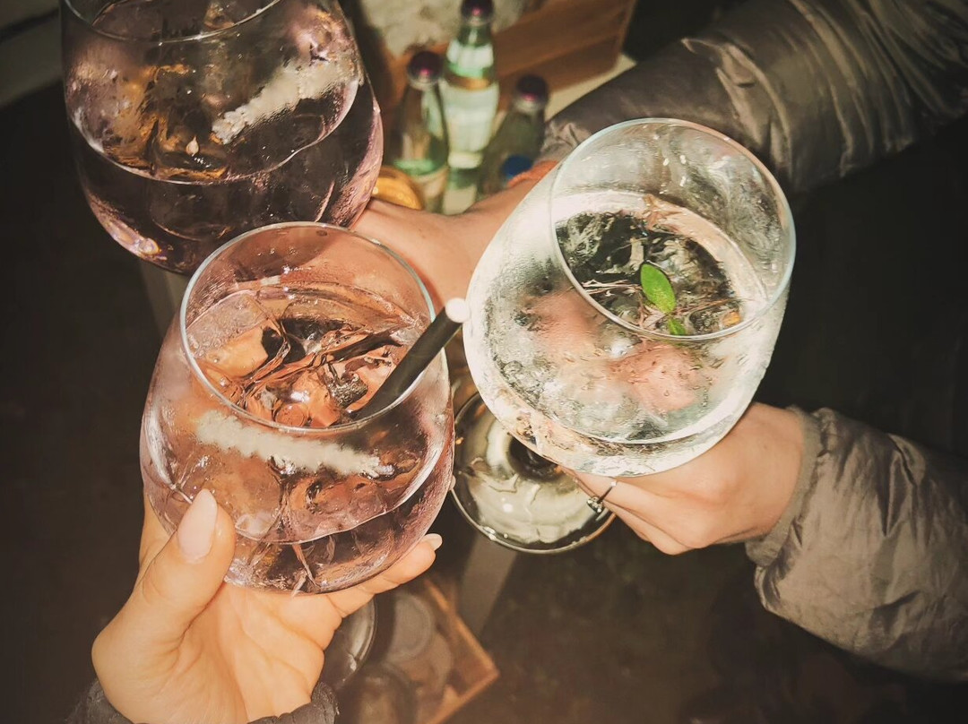 Azienda Agricola Valtresinaro-Viano必去景点