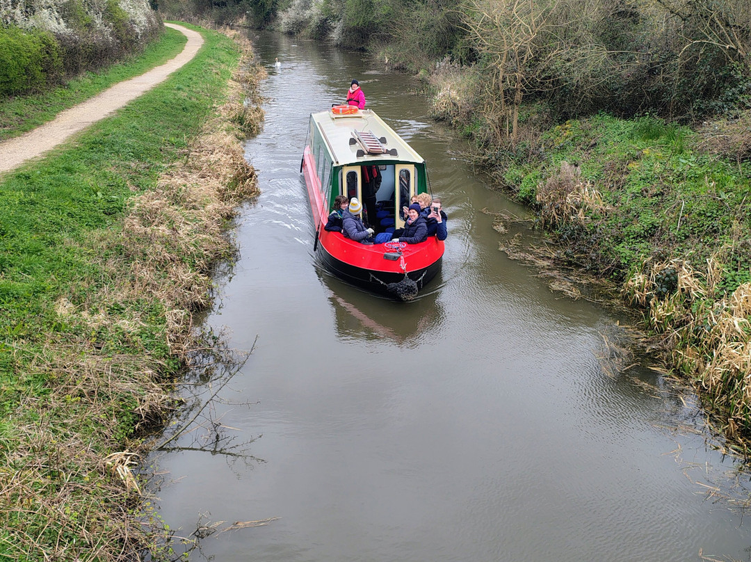 Grantham Canal Three Shires Boat Trips-Woolsthorpe by Belvoir必去景点