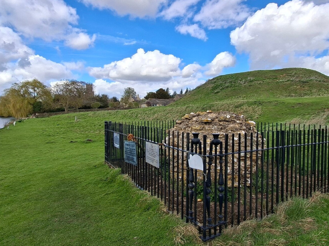 Fotheringhay Castle-Fotheringhay必去景点