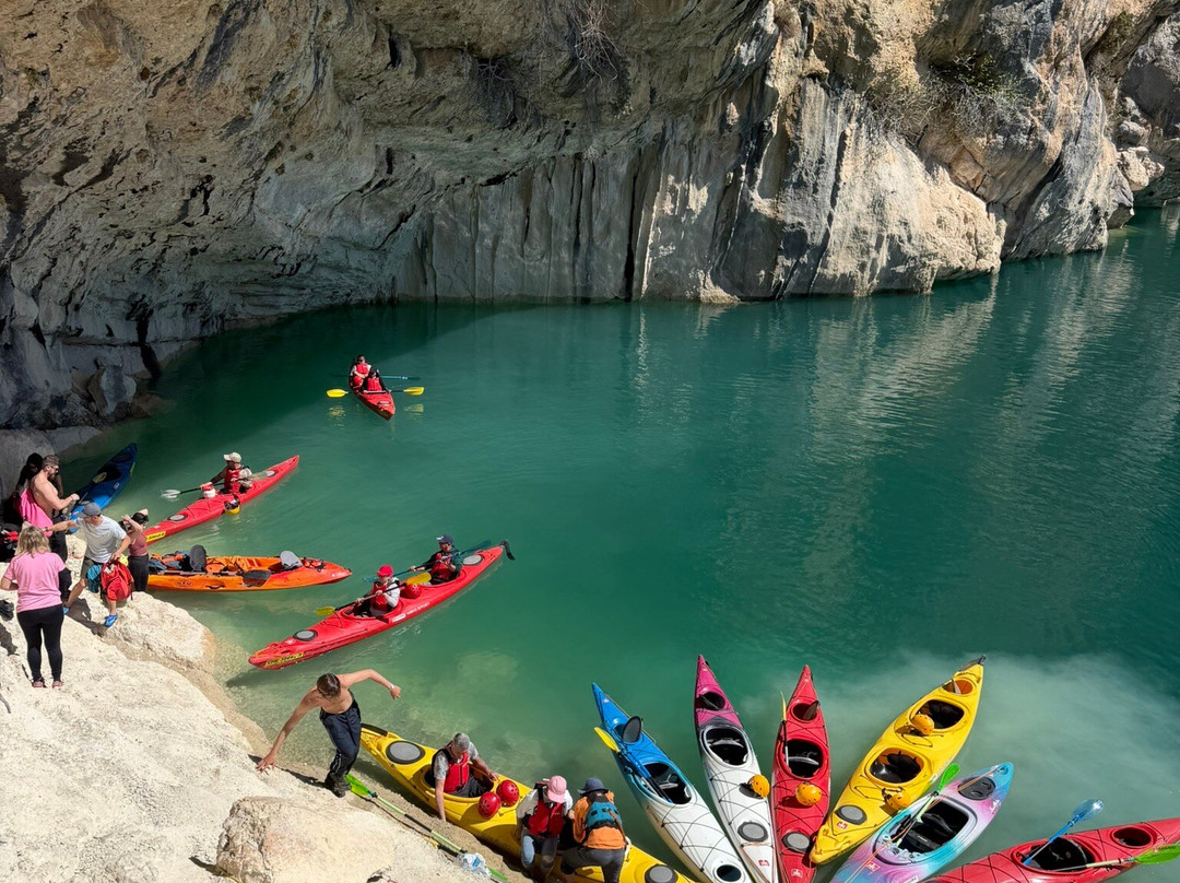 Kayaking Mont Rebei-Puente de Montanana必去景点