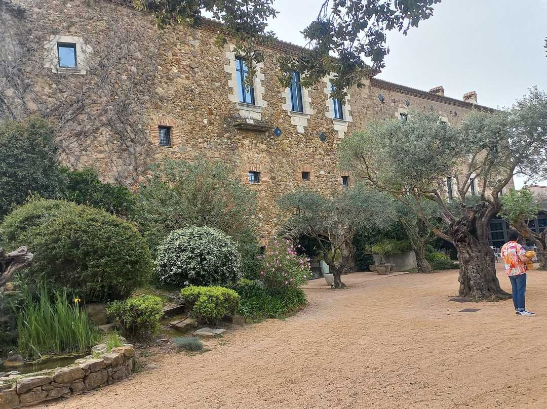 德恩波达山庄酒店主图