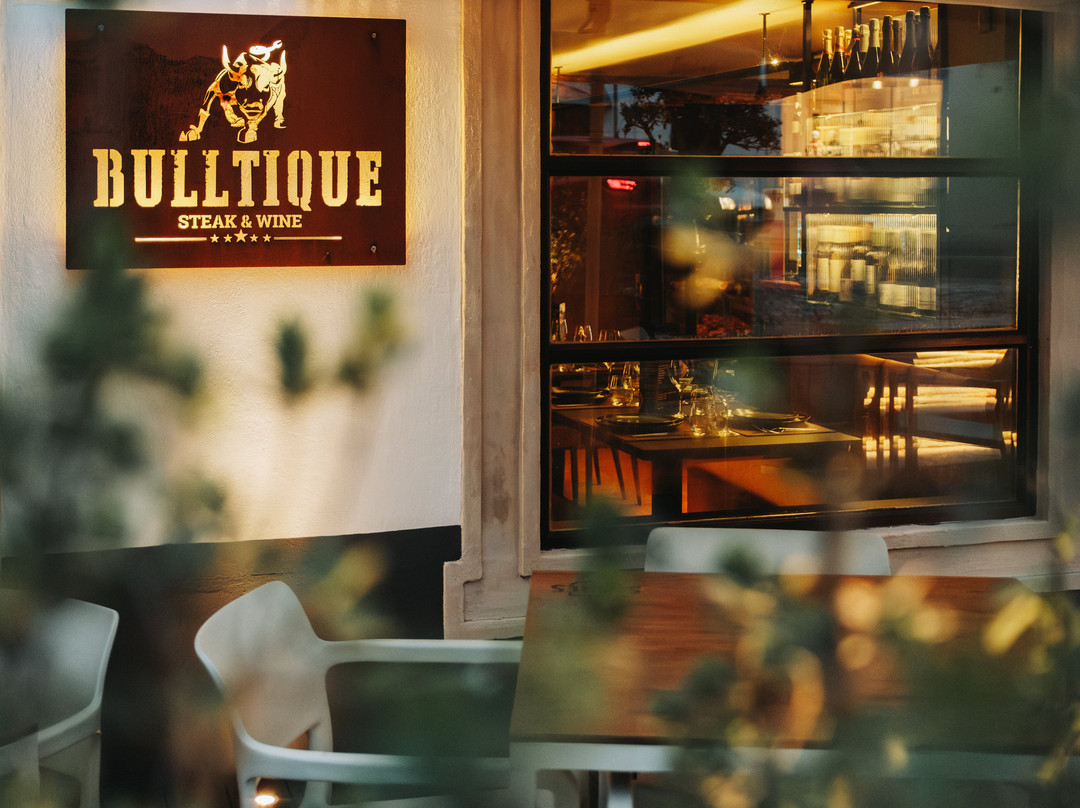 Bulltique Steak & Wine