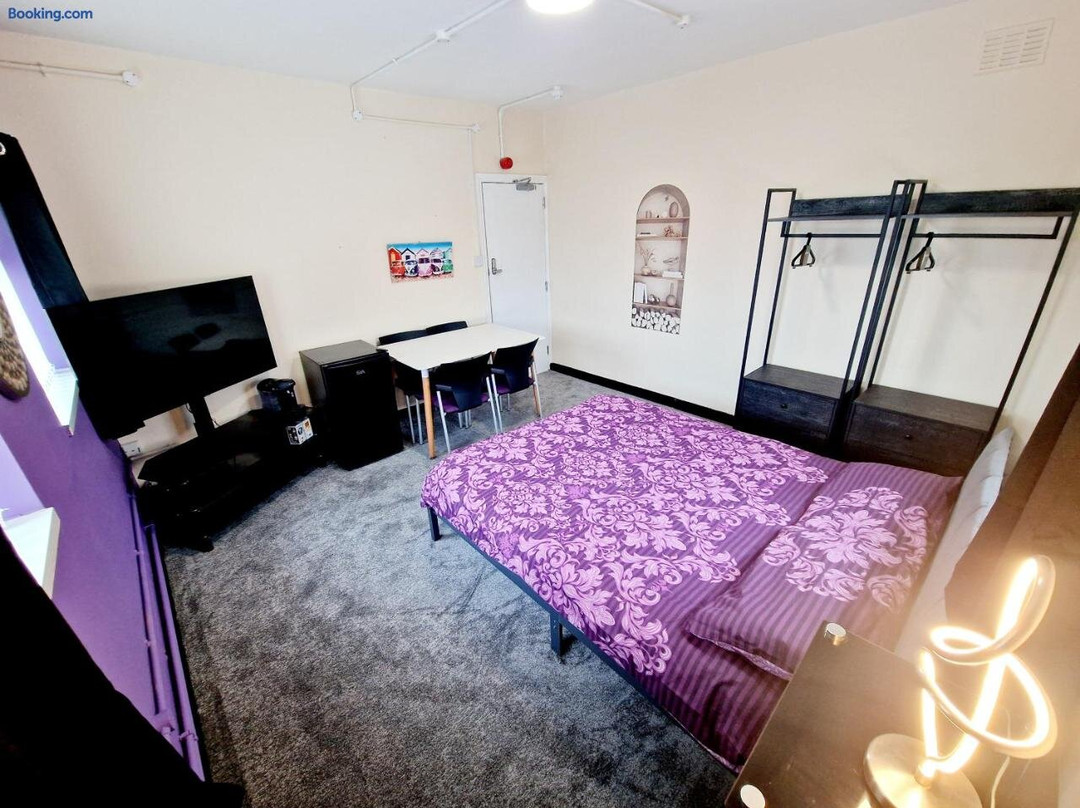 Birkenhead Hostel