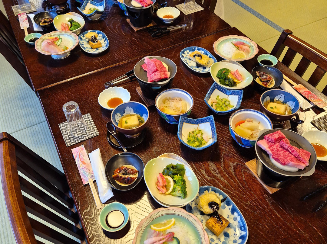 汤平温泉 旅馆 山城屋主图