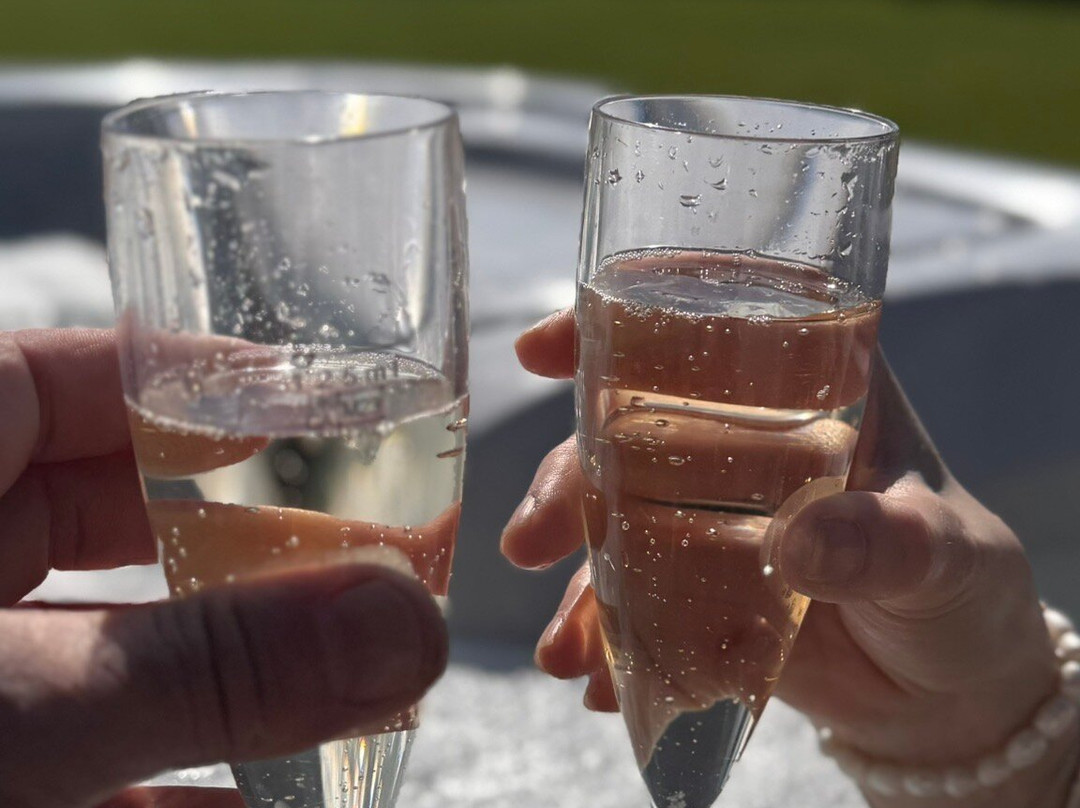 西佳沃特顿公园酒店主图