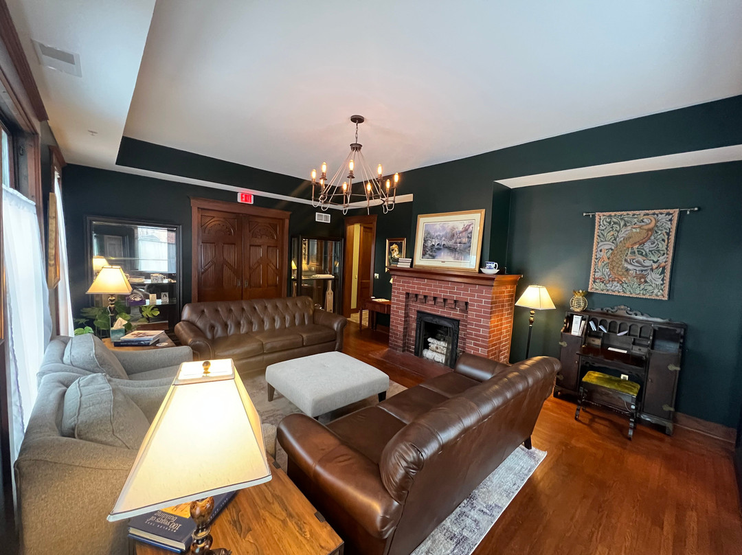 Charleston House Bed & Breakfast Inn