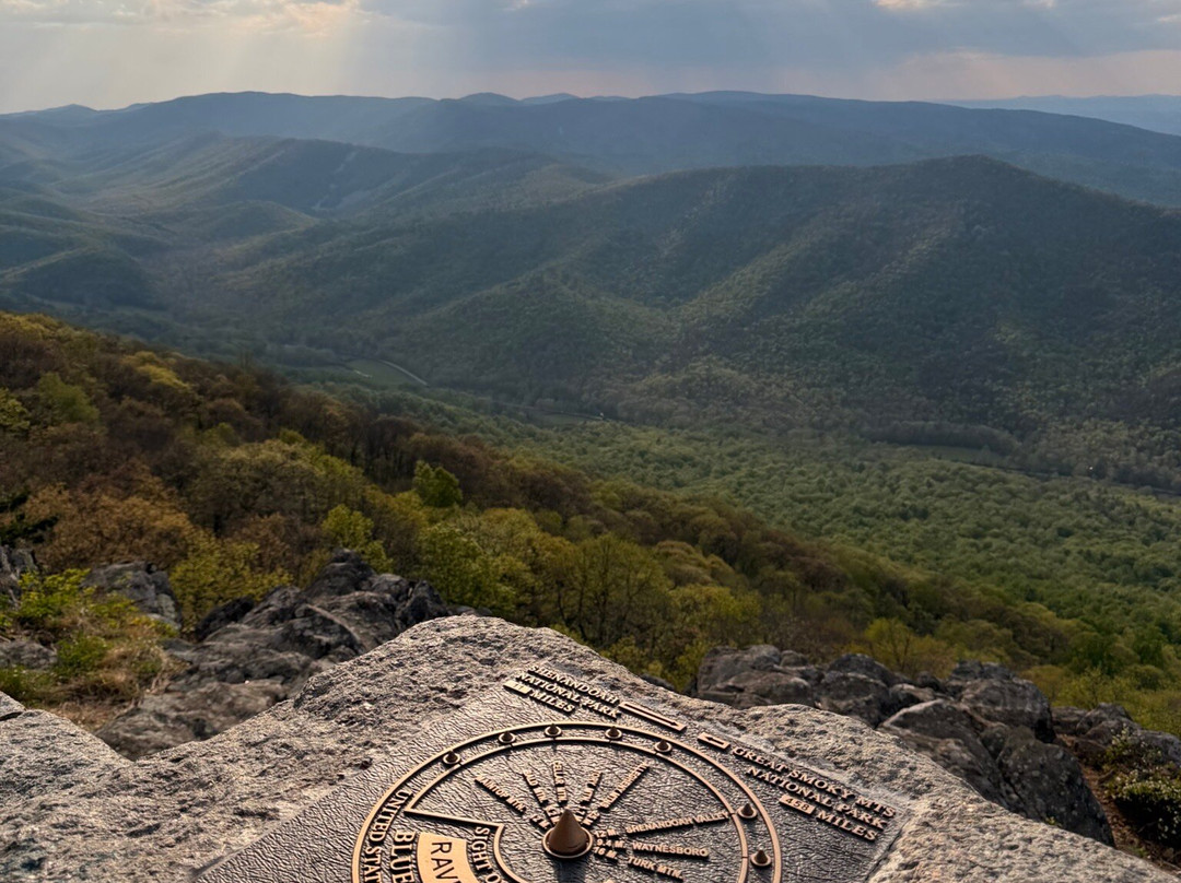 Raven's Roost Overlook-Lyndhurst必去景点