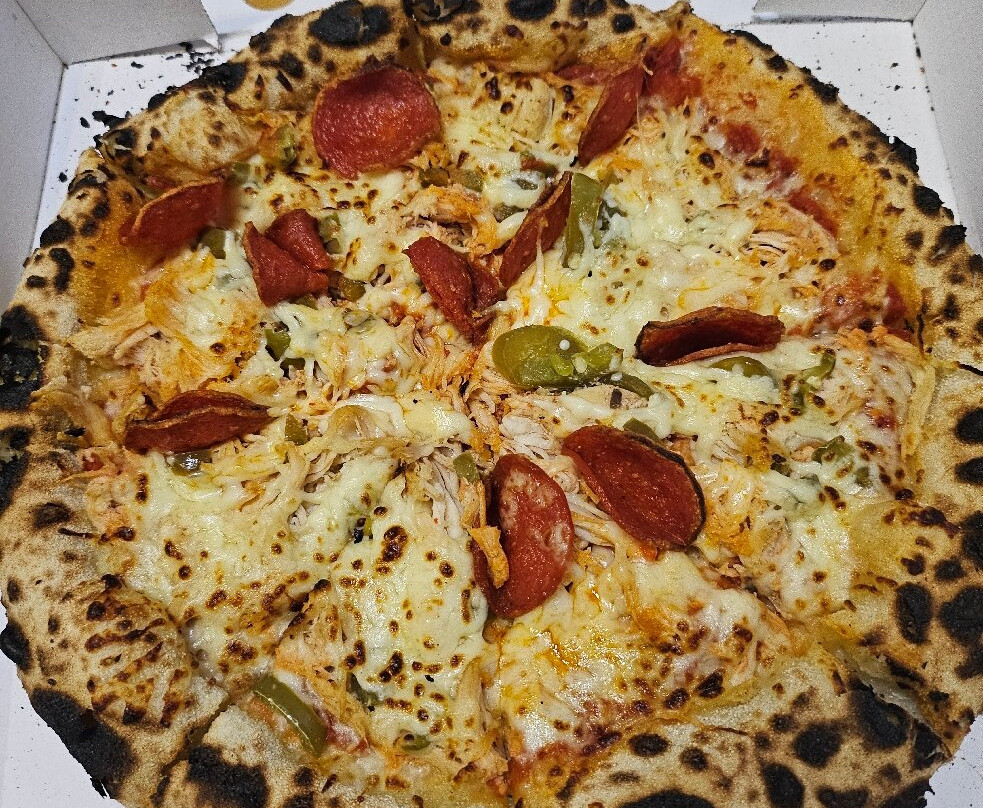 La Fiamma Stone Baked Pizza