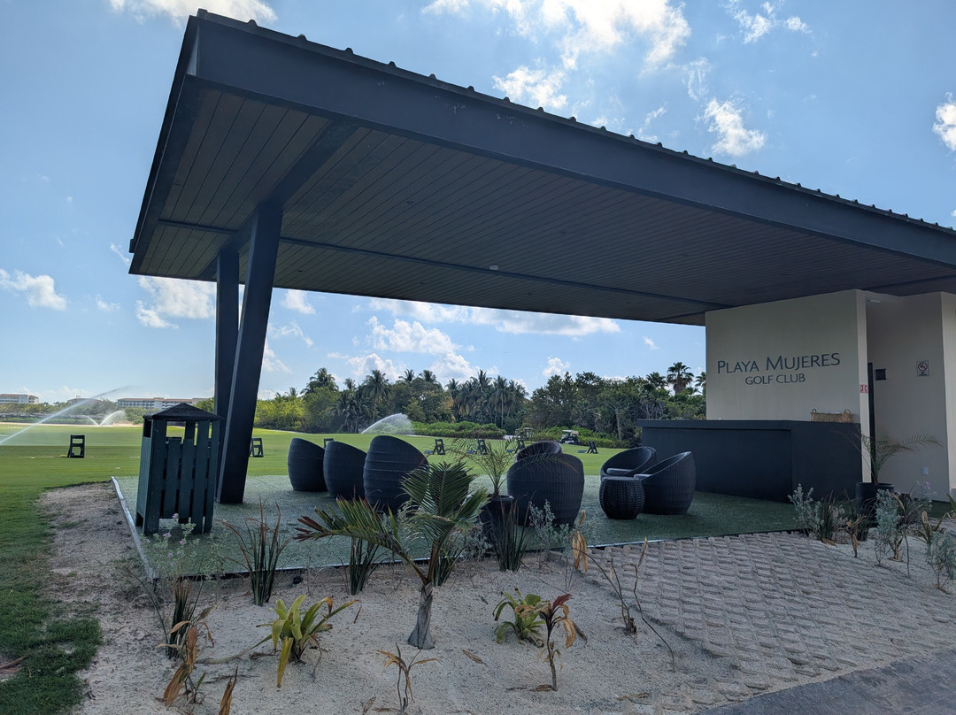 Playa Mujeres Golf Club-Punta Sam必去景点