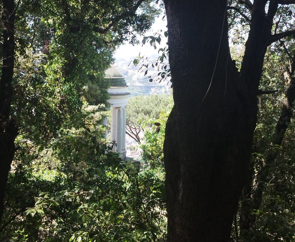 Passeggiate Letterarie Alla Villa Floridiana-那不勒斯必去景点
