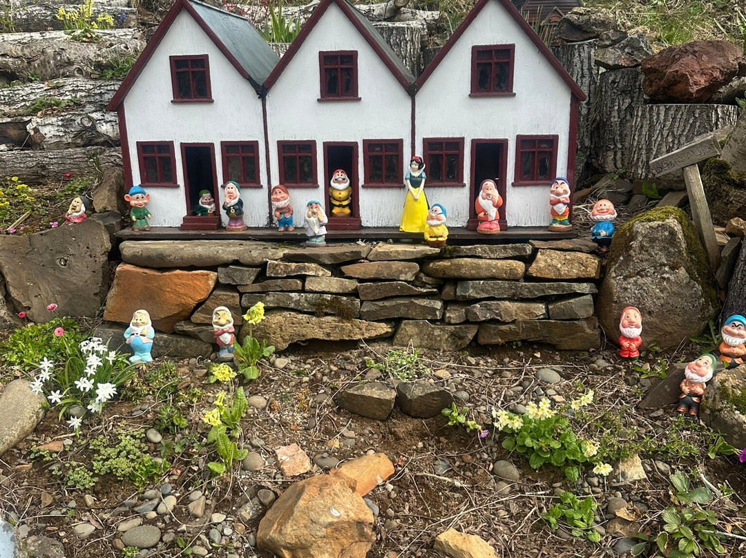 Petra´s Stone Collection-Stodvarfjordur必去景点