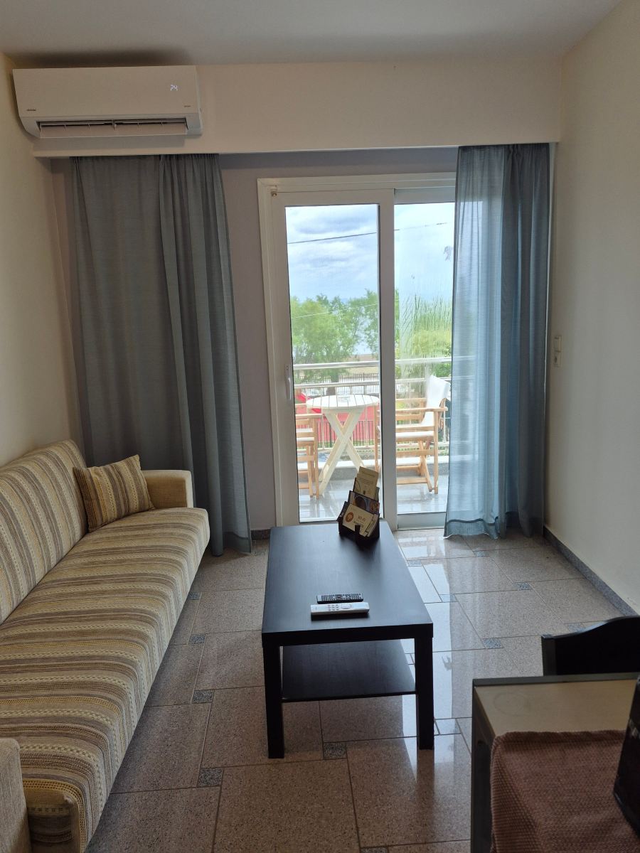 Arisvi All Seasons Hotel-旅行者