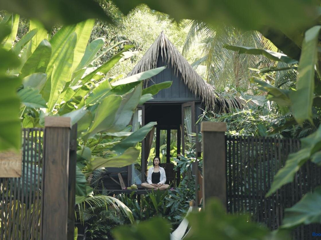 Sadela Retreat